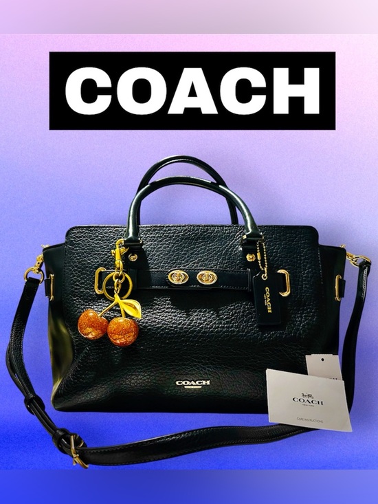 Coach Handbags - Coach Y2K soho black Leather Carryall crossbody bag Pebbled Leather Satchel